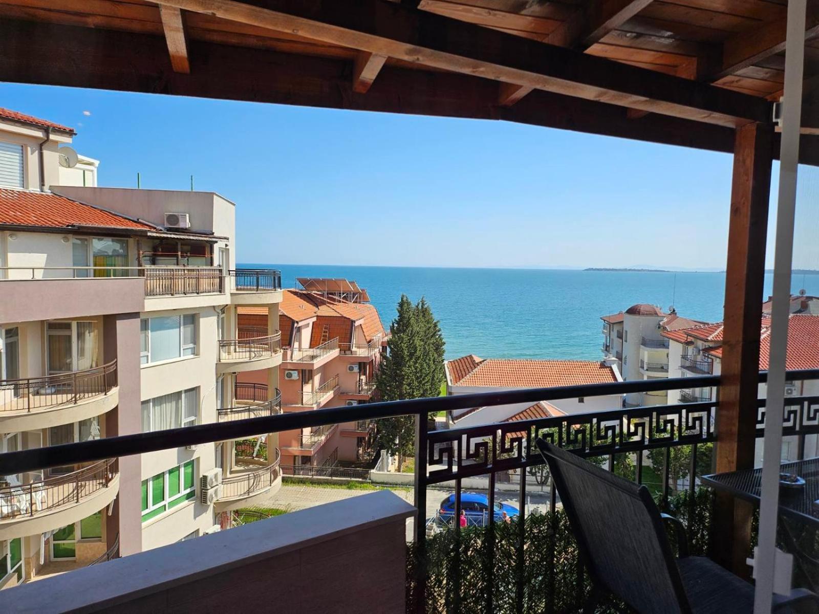 Larenta Sveti Vlas, Ulitsa Cherno More 12 Exteriör bild