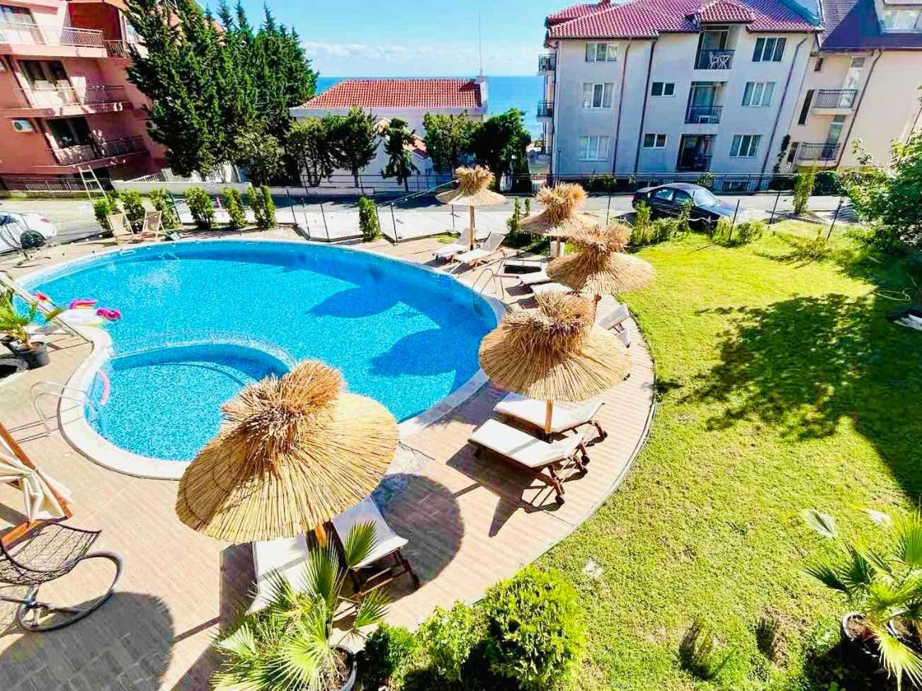 Larenta Sveti Vlas, Ulitsa Cherno More 12 Exteriör bild