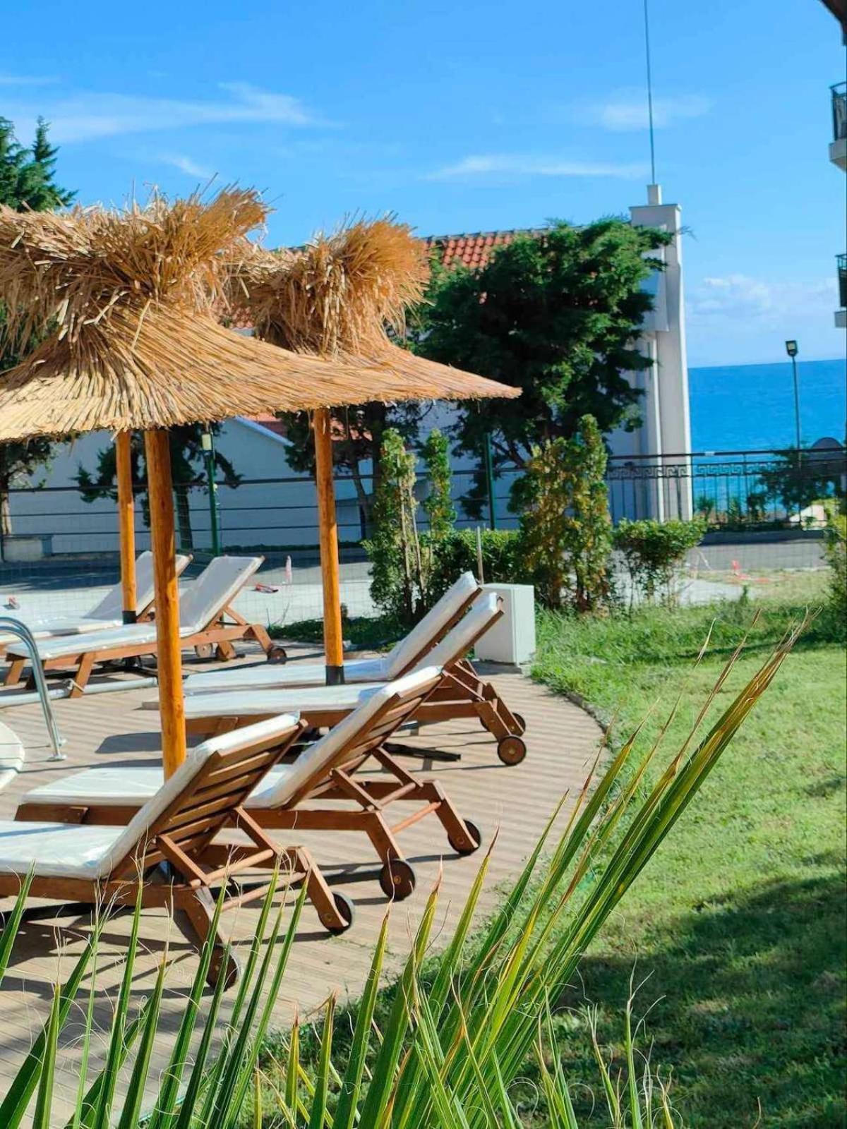 Larenta Sveti Vlas, Ulitsa Cherno More 12 Exteriör bild